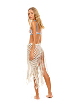 Thumbnail - tout-alaia-sarong-cover-up-11019-back-side-model - 2