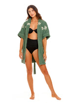 Thumbnail - tout-lizzie-towel-robe-11016-open-front-with-model - 5