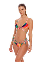 Thumbnail - Vini-Lake-Bikini-top-10540-front-with-model-2 - 4