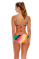 Thumbnail - vini-peggy-bikini-top-10542-back-with-model - 3