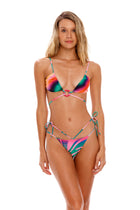 Thumbnail - vini-portola-bikini-bottom-10541-front-with-model-reversible-side - 5