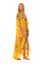 Thumbnail - vita-selma-kimono-cover-up-10983-side-with-model - 6