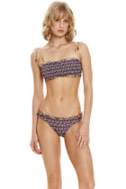 Thumbnail - vitreo-dalia-bikini-top-12794-front-with-model - 1