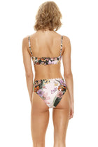 Thumbnail - Vitreo-lauren-bikini-top-12790-back-with-model - 3