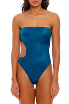 Thumbnail - menfis-maui-one-piece-9346-front-strapless-with-model - 2